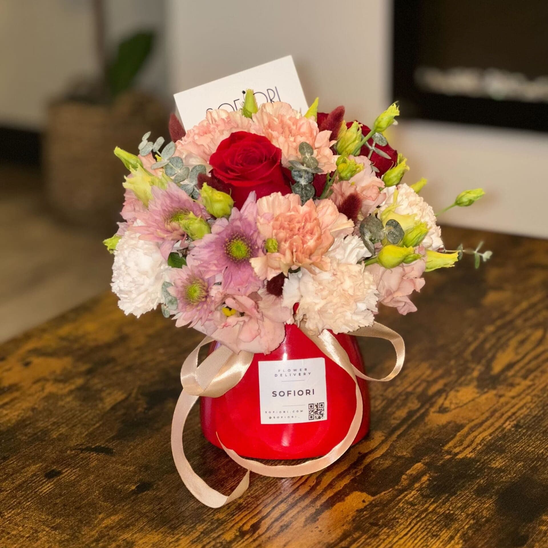 Joyful Arrangement