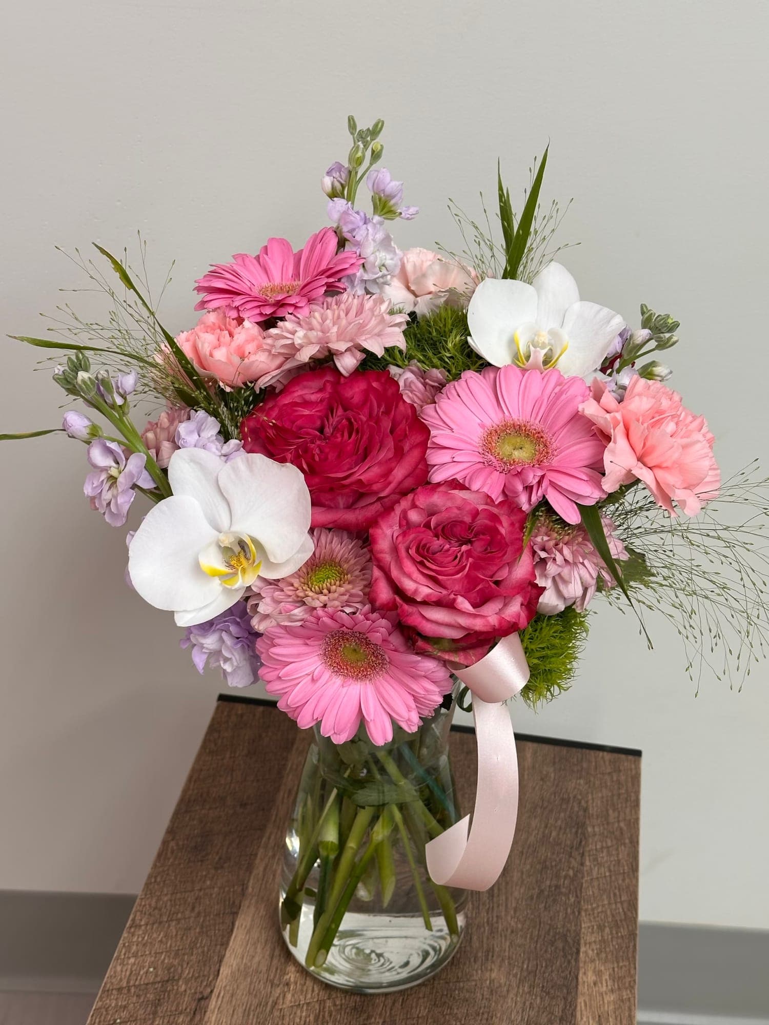 Flowers in a Vase — photo 2