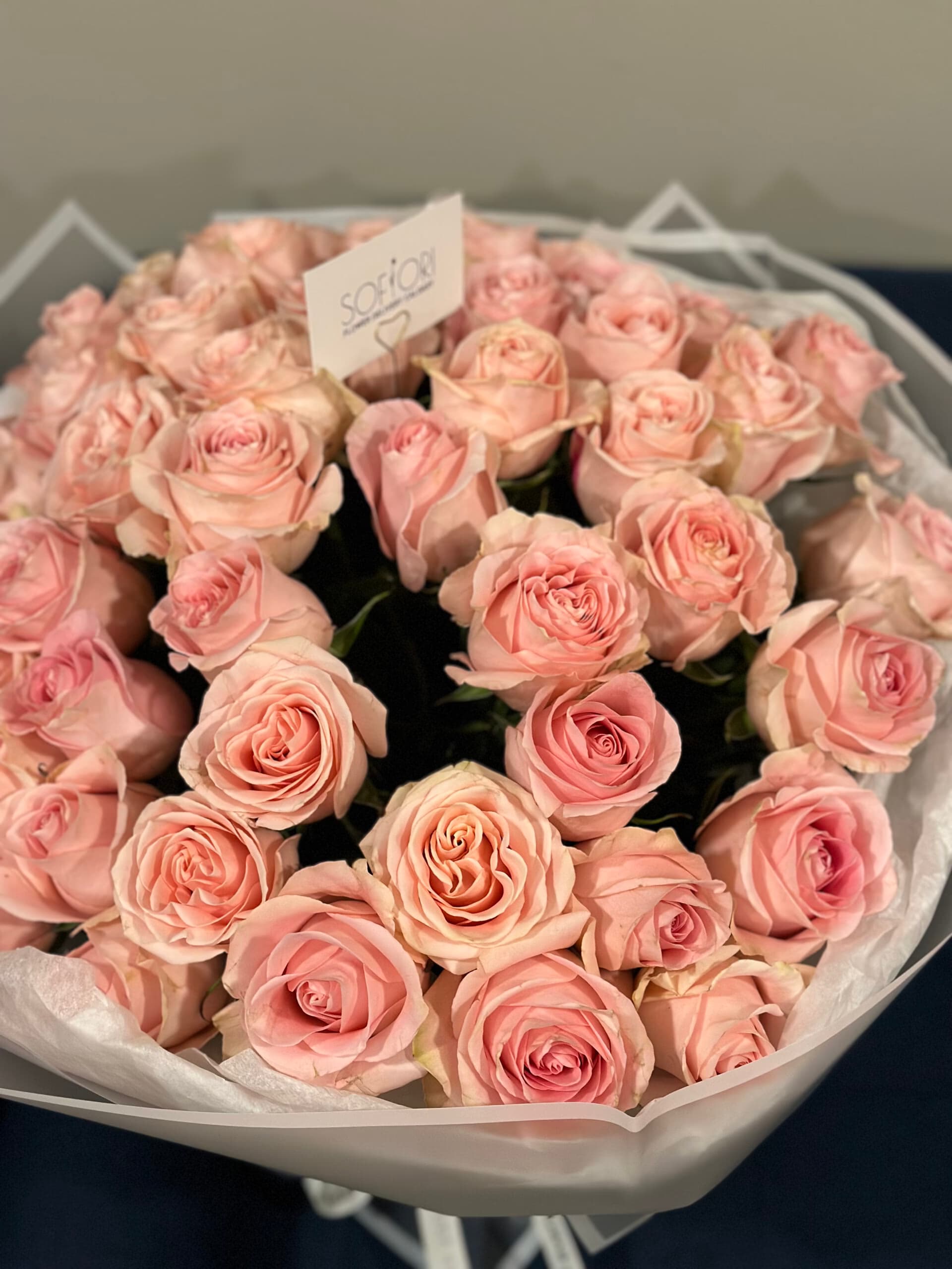 Luxury Garden Peach Roses