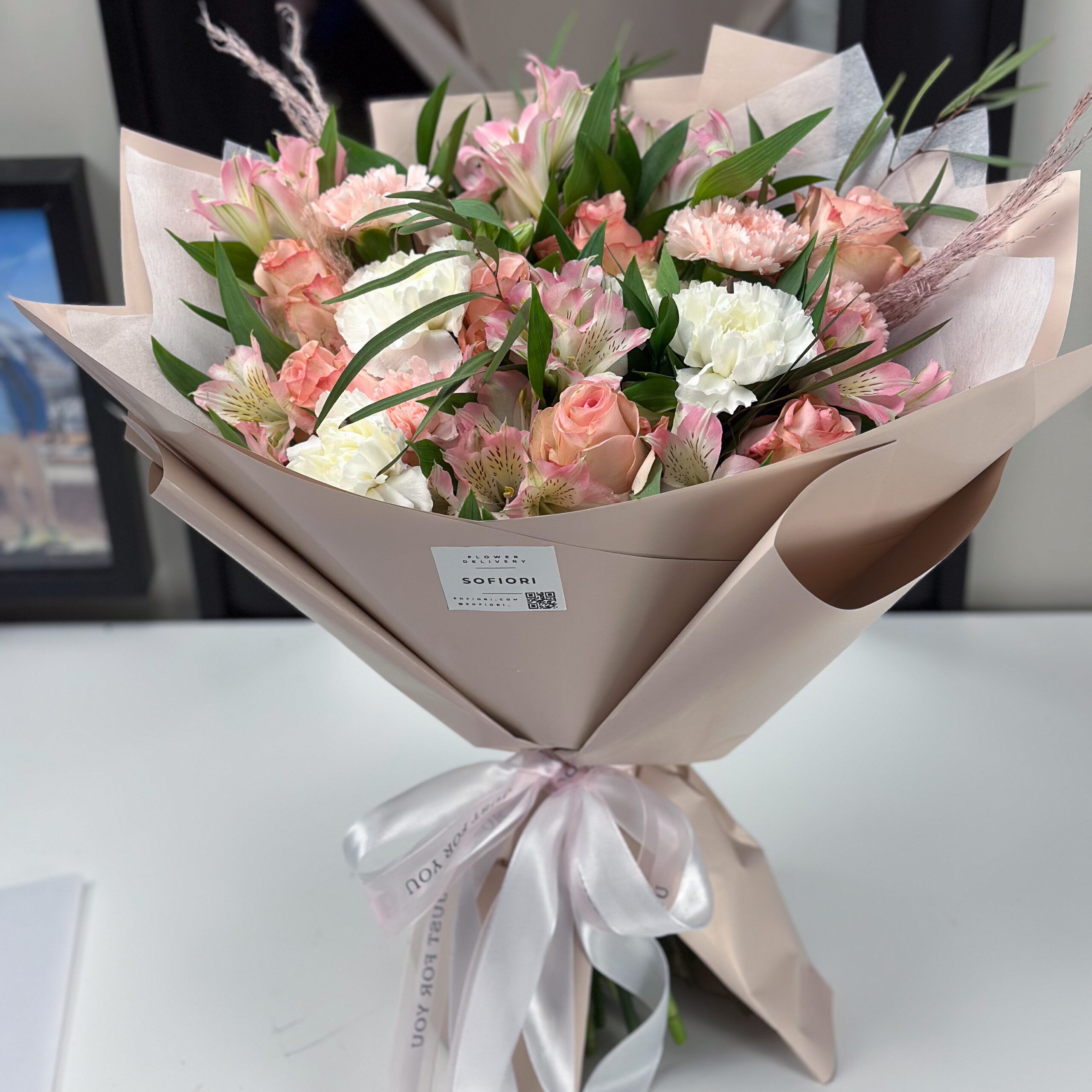 Alstroemeria with Roses