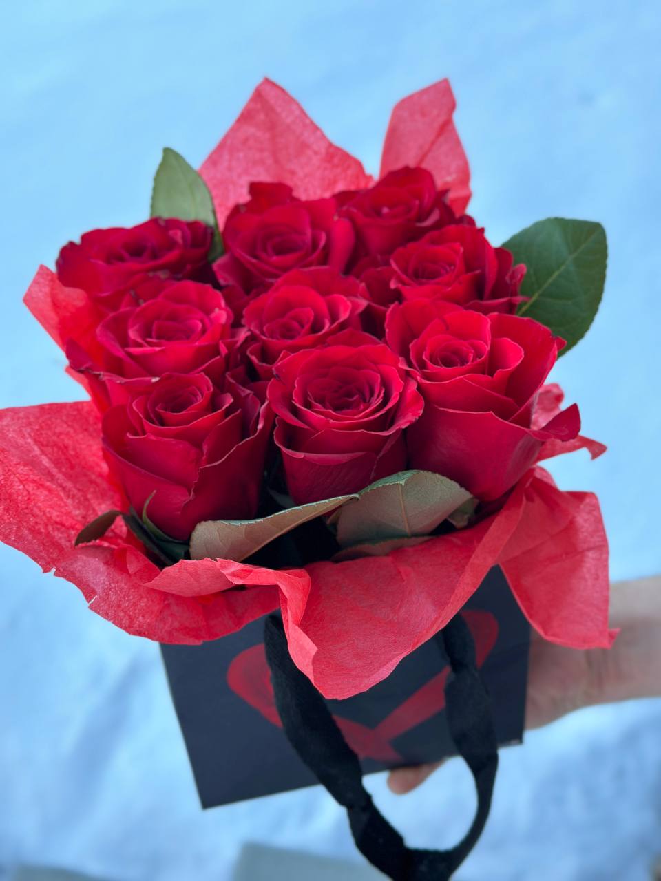 Box 9 Red Roses - Image 2